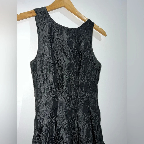 H&M cocktail dress Size 2 - Picture 2 of 8